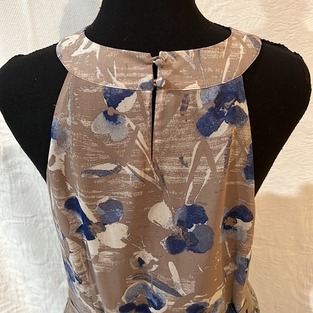 Ann Taylor matching top and skirt, size 6 - Picture 11 of 16